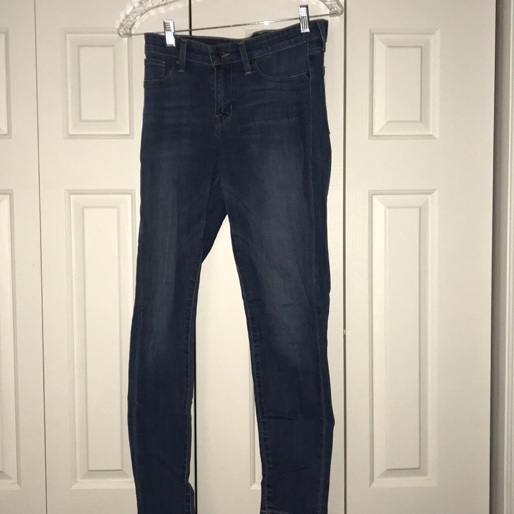 Lucky Jeans